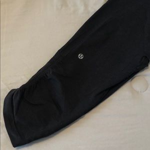 Black Lululemon Crop Leggings
